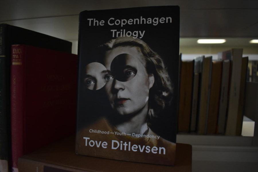 The Copenhagen Trilogy by Tove Ditlevsen deals with heavy material, and is therefore shown in a moody setting. 