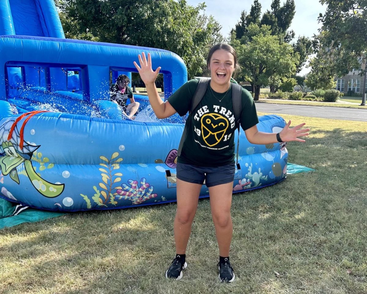 Editor-in-Chief Emily Loughridge helped welcome the incoming freshmen during Science and Arts Welcome Week (SAWW). She continues that welcome as students begin classes today!