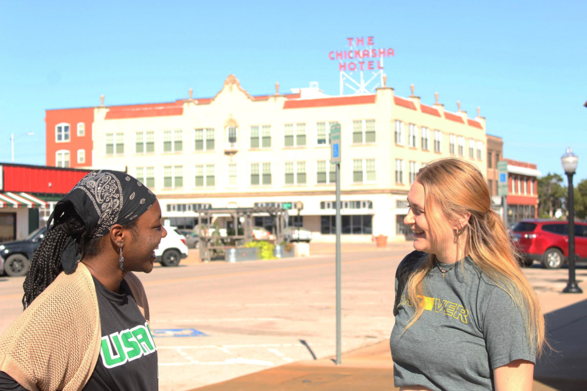 Ronnee Buyuks and Brooklin Mathers walk downtown and chat about which food trucks theyre going to try first Saturday. 
